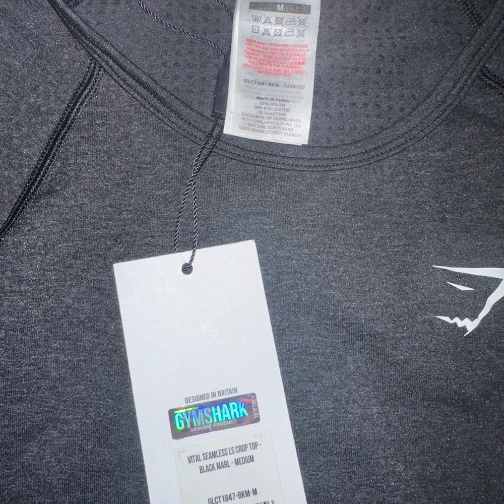 Gym shark long sleeve top